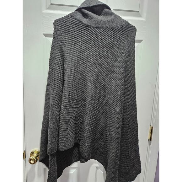 Soft Surroundings Gray Wool Blend Cape Poncho Fall Winter Sweater Lagenlook - Picture 5 of 10